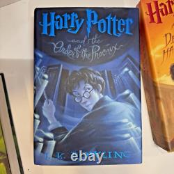 Ensemble complet de livres en format relié Harry Potter 1-7 Première édition américaine Rowling en excellent état