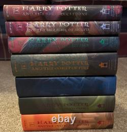 Ensemble complet de livres reliés Harry Potter 1-7 J K Rowling avec jaquettes 1ère édition