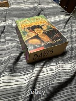 Ensemble complet des livres Harry Potter 1 à 7. L’ensemble est en très bon état.