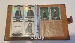 Ensemble de cartes de base complet Kakawow Phantom Harry Potter 2024 dans un classeur Gryffondor