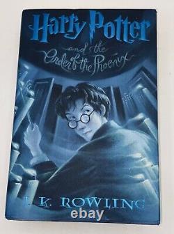 Ensemble de livres Harry Potter 1 à 7 de JK Rowling, reliés avec jaquettes, premières éditions