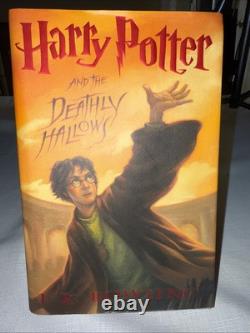 Ensemble de livres Harry Potter complet 1-7 relié avec jaquettes de protection