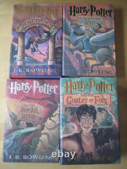 Ensemble de livres cartonnés complets Harry Potter 1-4 en première impression Scholastic