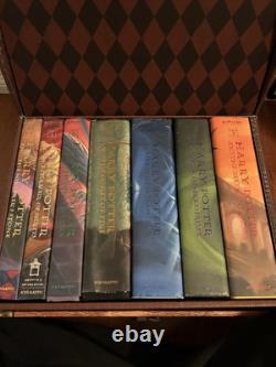 Ensemble des livres de la série Harry Potter complète, tomes 1-7, avec étui, meilleure offre négociable, expédition gratuite