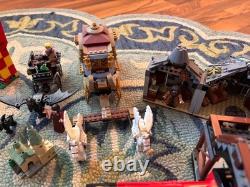Gros lot en vrac Lego Harry Potter avec 24 minifigurines et plusieurs ensembles complets