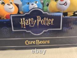 HARRY POTTER 25e ANNIVERSAIRE ENSEMBLE COMPLET DE 4 OURSONS CARE BEAR AVEC BOÎTE DE PRÉSENTATION