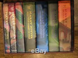 Harry Potter Complete Series 1-7 J. K Rowling Livre Boxed Set Hardcover Poitrine