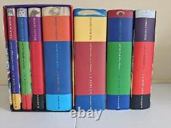 Harry Potter Ensemble de livres Bloomsbury TOUS EN RELIURE UK Première édition Complet 1-7