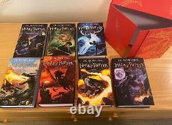 Harry Potter L'intégrale Bloomsbury Coffret spécial en couverture rigide