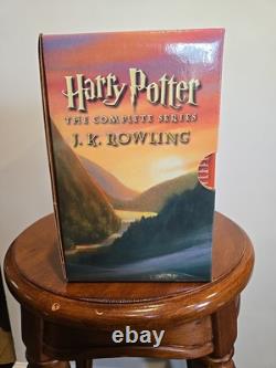 Harry Potter La série complète de livres par JK Rowling ENSEMBLE DE 7