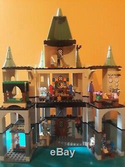 Harry Potter Lego 5378 Château De Poudlard 99,9% Complet Avec Tous Les Chiffres Et La Boîte