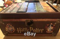 Harry Potter Relié Complete Box Set Dans Le Coffre Volume 1-7 Livres Et Beedle Bard