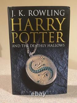 Harry Potter intégrale 1-7 éditions reliées pour adultes Bloomsbury Royaume-Uni coffret cadeau
<br/>