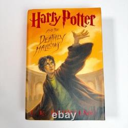 Harry Potter, reliures rigides 1-7 + L'Enfant maudit, 1re édition américaine. Six sont des 1res impressions.