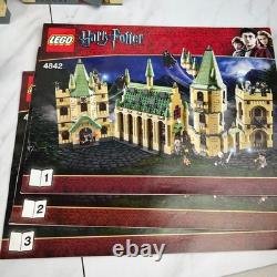LEGO 4842 Harry Potter Château de Poudlard 99 % complet avec manuel