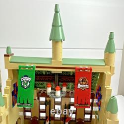 LEGO Harry Potter Château de Poudlard 4842 Complet Dans La Boîte D'Origine Avec Manuels