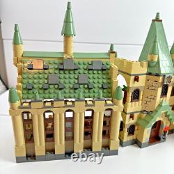 LEGO Harry Potter Château de Poudlard 4842 Complet Dans La Boîte D'Origine Avec Manuels