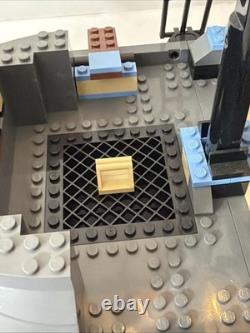 LEGO Harry Potter Set #4768 Le Navire Durmstrang 100% Complet Avec Manuel