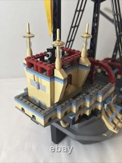 LEGO Harry Potter Set #4768 Le Navire Durmstrang 100% Complet Avec Manuel