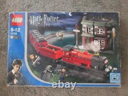 LEGO Harry Potter Train Express de Poudlard Motorisé (10132) Presque Complet, Fonctionne ! Lire