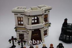 LEGO Harry PotterT 10217 Chemin de TraverseT 100 % complet, décoloré, veuillez lire