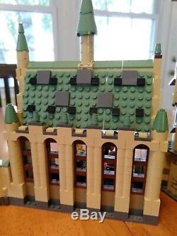 Le Château De Lego Harry Potter Hogwarts Set 100% Complet 4842 Toutes Les Pièces Minifigs
