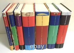 Le coffret complet de Harry Potter, tous les livres reliés de 1 à 7 par J.K. Rowling, Bloomsbury Raincoast.