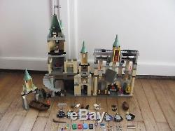 Lego 4709 @@ Harry Potter @@ Château De Poudlard @@ Complet À 100%