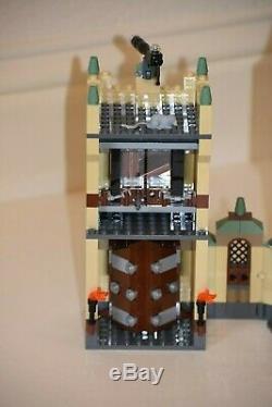 Lego 4842 Castle Harry Potter Poudlard 100% Château Complète Seulement
