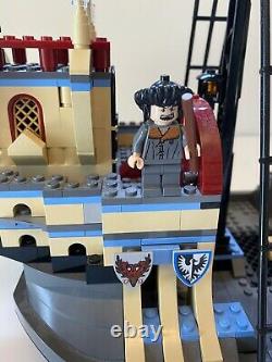 Lego Harry Potter #4768 Le Bateau Durmstrang 99 % Complet Avec Mini Figues