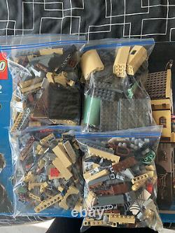 Lego Harry Potter Château De Hogwarts 4757 90% Complet Aucune Figure Mini