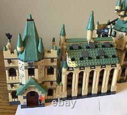 Lego Harry Potter Hogwarts Château 4842 Près Complet Manquant Quelques Pièces Vintage