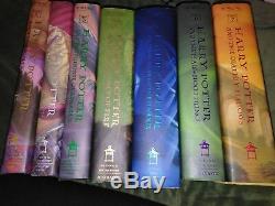 Livres De Harry Potter Set À Couverture Rigide 1er Complet Prints Voir Les Photos 1/7
