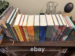 Lot 18 Livres HARRY POTTER J. K. Rowling Coffret complet 1-8 et 10 extras reliés Quidditch