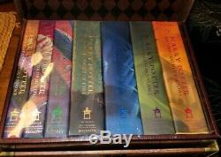 Nouveau Harry Potter Relié Complete Set Box Dans Le Coffre Volume 1-7 Livre Livres
