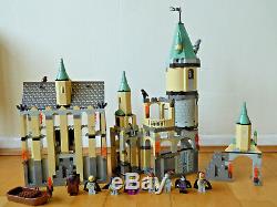 Première Édition Lego Harry Potter Château De Poudlard 4709 100% Complet Avec Figurines