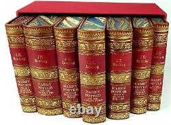 ROWLING - HARRY POTTER 7 boîte de livres, ensemble complet, relié en cuir, version UK