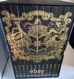 Rare ensemble de livres de la série complète Harry Potter Film Vault de collection rare