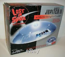 Série Trendmasters Lost In Space 1998 Classic Jupiter II 2 (complet)