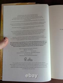 Série complète Harry Potter + Préquelle Les Contes de Beedle le Barde Éditions originales Reliures rigides