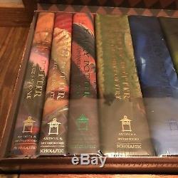 Set 7 Harry Potter Books Couverture Rigide Boxed Box Box Lot Nouvelle Série Complète