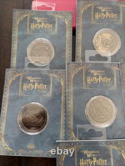 Universal Studios Harry Potter Hogsmeade Carte des marqueurs de sorts + 11 pièces COMPLÈTE