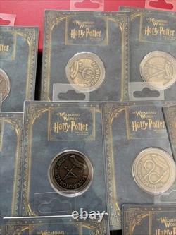 Universal Studios Harry Potter Hogsmeade Carte des marqueurs de sorts + 11 pièces COMPLÈTE