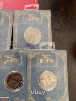 Universal Studios Harry Potter Hogsmeade Carte des marqueurs de sorts + 11 pièces COMPLÈTE