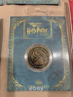 Universal Studios Harry Potter – Marqueurs de sortilèges : 11 pièces et carte de Pré-au-Lard – COMPLET