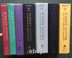 VG ensemble complet de 7 livres reliés avec jaquette, toutes premières éditions, 1re impression, Harry Potter, J. K. Rowling